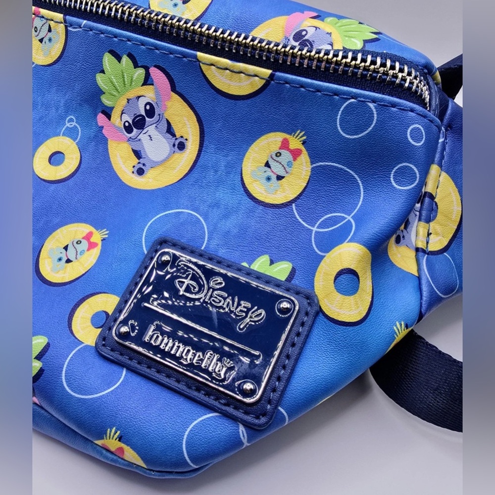 Loungefly x Disney Lilo And Stitch Pineapple Floaty Stitch Fanny Pack (HARDTAG) - Picture 9 of 15